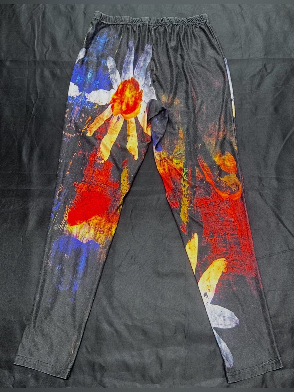 #C14 Women’s Black Floral Print Stretch Leggings Sz L/XL